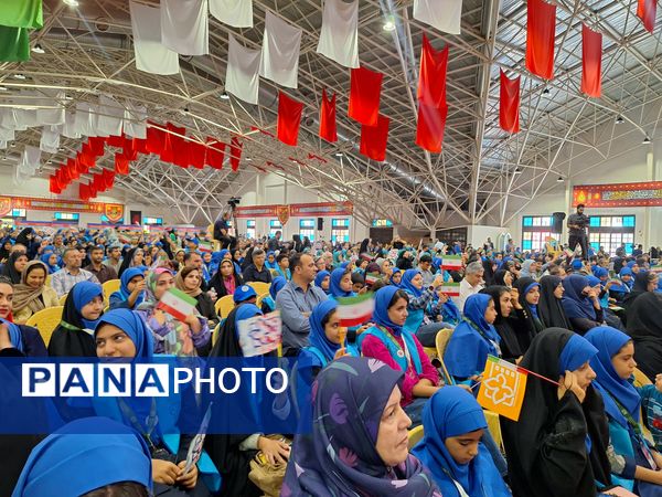 آیین افتتاحیه معنوی سی و ششمین جشنواره بین المللی فیلم‌های کودکان و نوجوانان اصفهان ‌