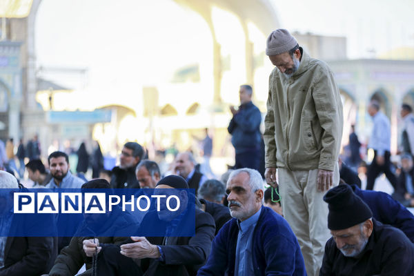 اقامه نماز طلب باران در مسجد مقدس جمکران