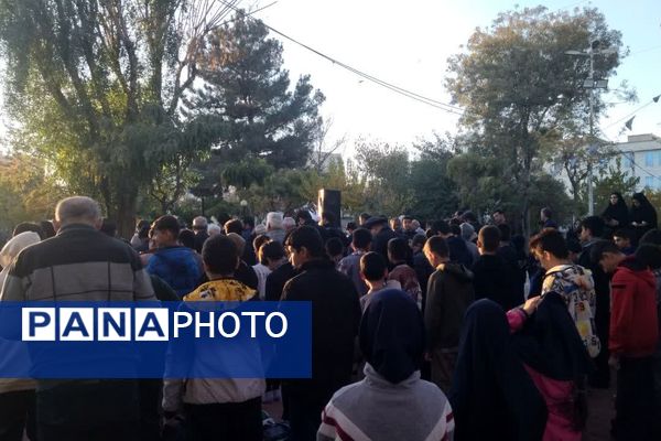 برگزاری نماز باران به امامت سید ابراهیم حسینی امام جمعه شهرستان فردیس در شهرک وحدت