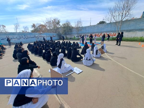 المپیاد ورزشی درون مدرسه ای در آموزشگاه تکتم باخرز