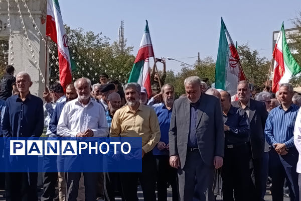 راهپیمایی مردم شهرستان آباده در جمعه های خشم