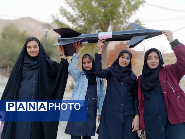 اردوی یک روزه دانش‌آموزان بسیجی همراه با ساخت موشک‌های استکبارستیزی 