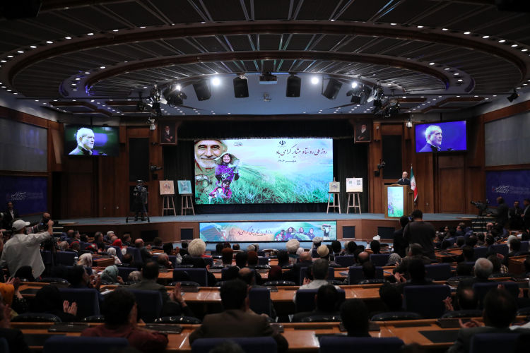 ایران با همه سلایق و قومیتهای متنوع متعلق به همه ایرانیان است