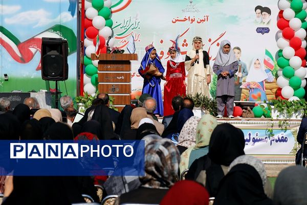 جشن شکوفه‌ها در آذربایجان غربی 