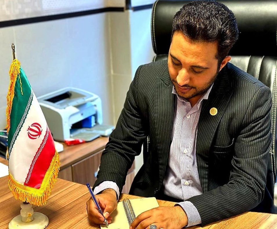 پیام تبریک رئیس سازمان دانش‌آموزی استان فارس به مناسبت سالروز تاسیس سازمان دانش‌آموزی