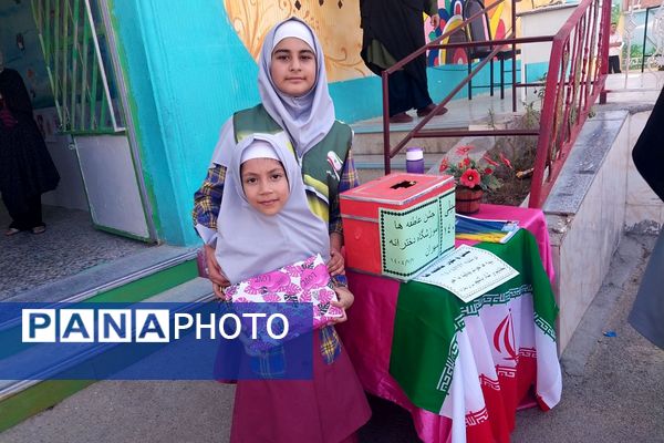 برگزاری جشن عاطفه‌ها در مدارس دخترانه شهرستان پیشوا