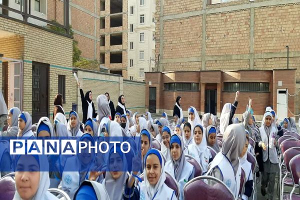 افتتاحیه سفیران سلامت پاکدشت در آموزشگاه ام‌الشهدای مظفر