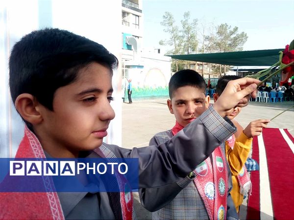 جشن شکوفه ها در دبستان فضیلت