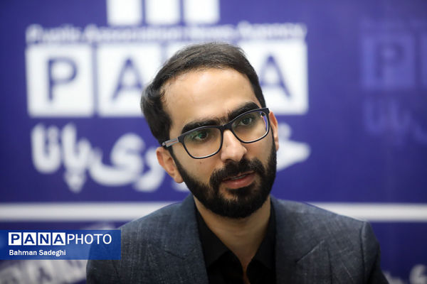 نخبگان دغدغه‌مندترین افراد به ایران عزیز هستند