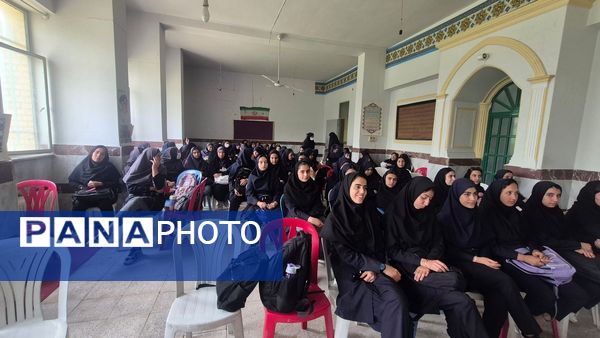 برگزاری اردوی عملی درس آمادگی دفاعی دانش‌آموزان در اردوگاه پنجعلی شازند