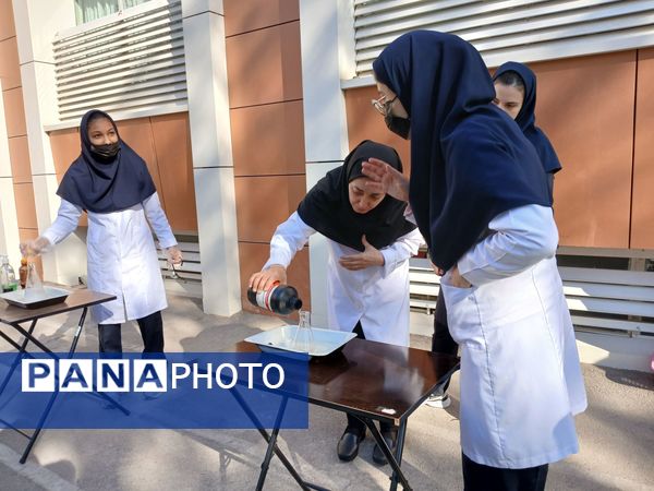 مانور آزمایشگاه در مدرسه امام حسین (ع)