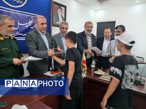 تجلیل از دختران برگزیده رشته‌های علمی ورزشی شهرستان جعفرآباد