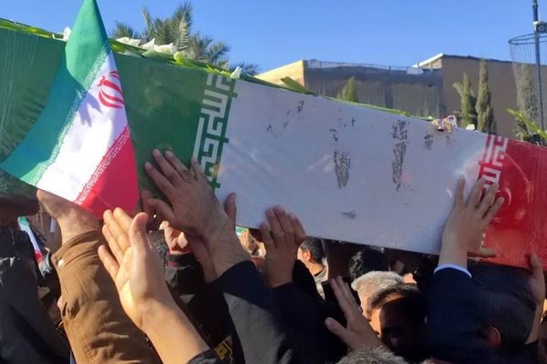 تشییع پیکر پاک شهید گمنام در روز شهادت حضرت زهرا (س)