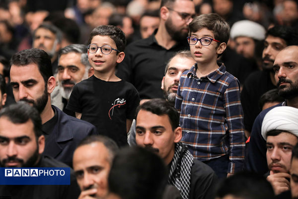 مراسم عزاداری شب شهادت حضرت فاطمةالزهرا سلام‌الله‌علیها در حسینیه امام خمینی(ره)