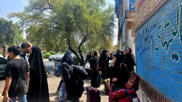مراسم بدرقه و اعزام دانش‌آموزان دختر و مربیان خانم استان خوزستان به یازدهمین اردوی تشکیلات پیشتازان