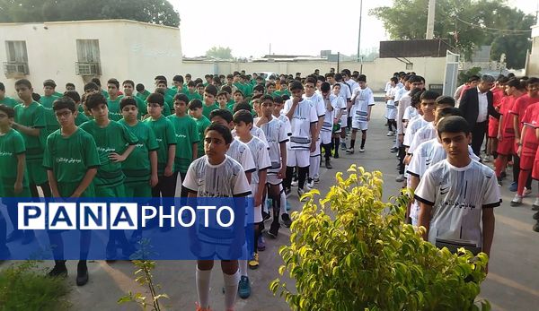 هفته تربیت‌بدنی و ورزش در صف صبحگاهی مدرسه جوادالائمه