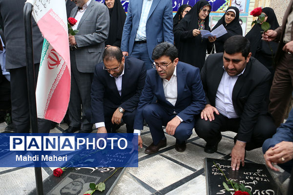 بازدید نماینده دولت و وزیر آموزش و پرورش از پروژه‌های عمرانی شهرستان سوادکوه