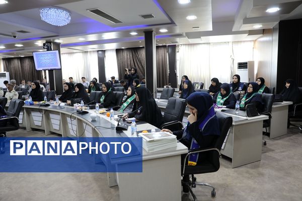 نشست تخصصی قائم مقام سازمان دانش‌آموزی با تشکل‌های پیشتازان در آذربایجان غربی
