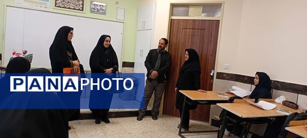 بازدید مسئولین آموزش و پرورش خلیل آباد از دبیرستان مادرمهربان نقاب