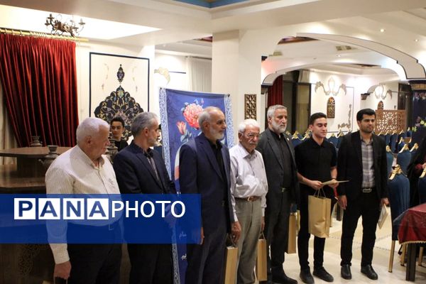 نشست خبری رئیس هیات امنا و مدیر روابط عمومی آستان حضرت سلطانعلی(ع) و اصحاب رسانه