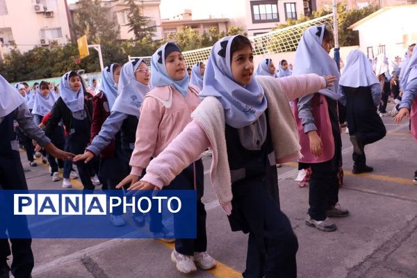 صبحگاه دانش در دبستان رجبی گرگان