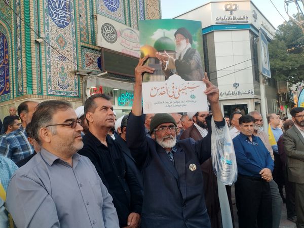 خروش مردم انقلابی قروه برای پیروزی جمهوری اسلامی 