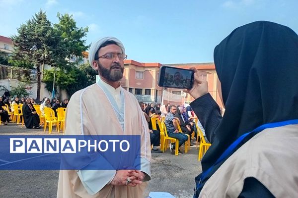 مانور بازگشایی مدارس در دبیرستان جمشیدنژاد شهرستان آمل 