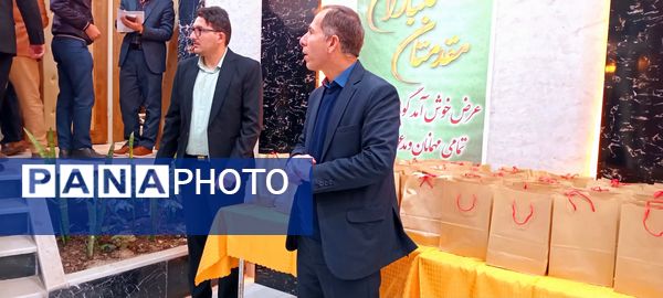 نشست وزیر آموزش و پرورش با مدیران مدارس استان