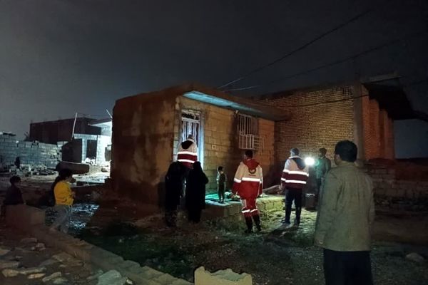 امدادرسانی هلال‌احمر خوزستان به ۶۸۱ نفر متأثر از بارش‌ها ادامه دارد