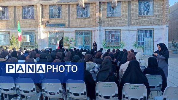 گرامیداشت روز بسیج دانش آموزی و عزاداری حضرت فاطمه(س) در خلیل آباد