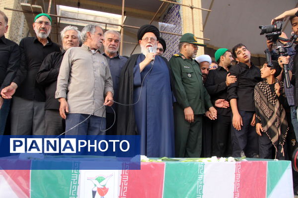 وداع یزد با شهید مدافع وطن