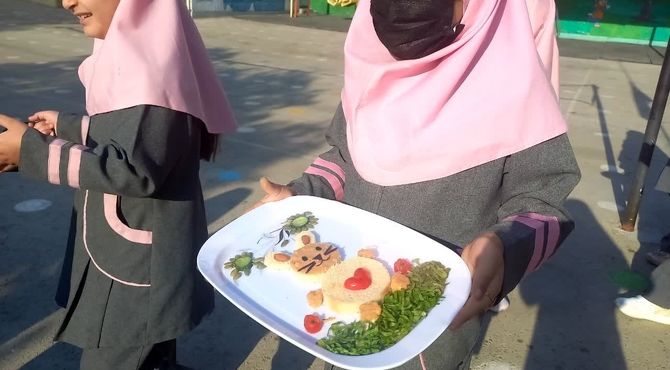 برگزاری صبحانه سالم مهمترین در دبستان شهید نور علی دهقان ۲ ناحیه ۴ شیراز