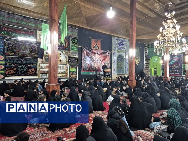 مراسم شیرخوارگان حسینی در بلده