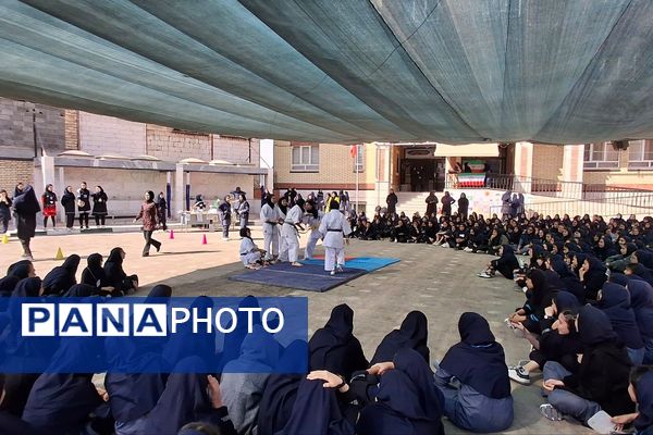 برگزاری المپیاد ورزشی درون مدرسه‌ای در مدرسه علامه مجلسی شهرستان پیشوا