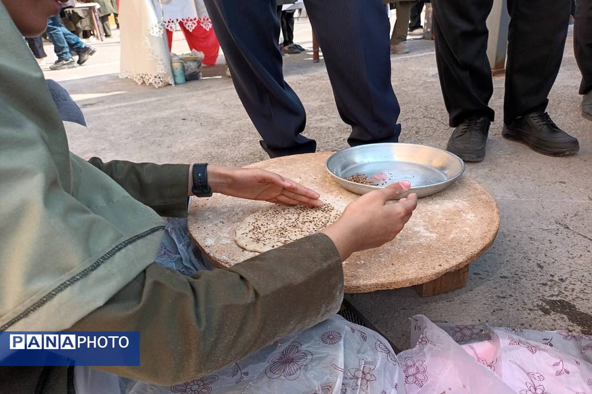 برپایی بازارچه کارآفرینی در مدارس بهبهان