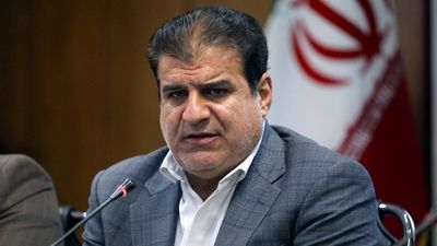 امروز وظیفه دانش‌آموزان تداوم مسیر استقلال و خودکفایی کشور است