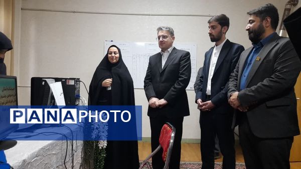 بازدید معاون فرهنگی پرورشی خراسان رضوی از دبیرخانه جشنواره فرهنگی هنری فردا 