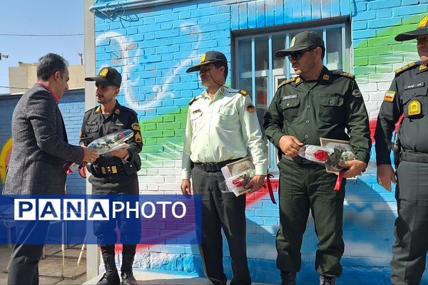 گرامیداشت هفته فراجا در دبستان های جعفریه و شیخ جنید شهرستان پیشوا