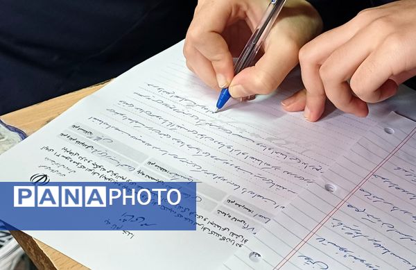 هم صدایی قلم و رنگ در پاسخ به پرسش مهر