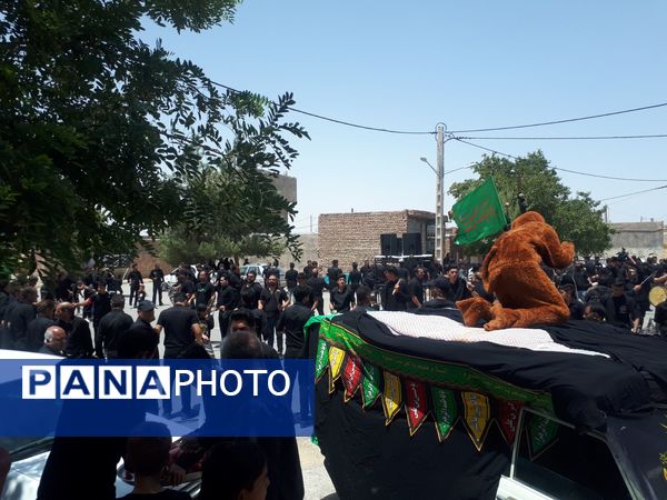 عاشورای حسینی در روستای بزنجرد 