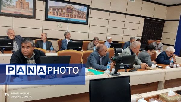 دیدار صمیمی فعالان مذهبی، خیران، مدیران و شوراهای بخش با استاندار خراسان شمالی 