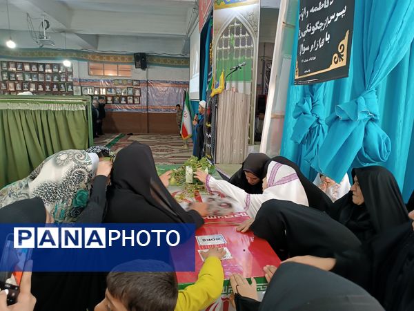 عطر حضور شهید گمنام در نماز جمعه فارسان