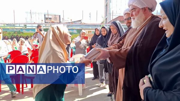 جشن رویش جوانه‌ها در کردکوی 
