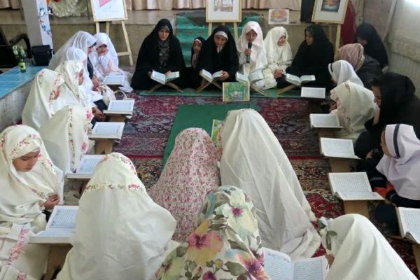 مهمانی نور در هفته قرآن و عترت