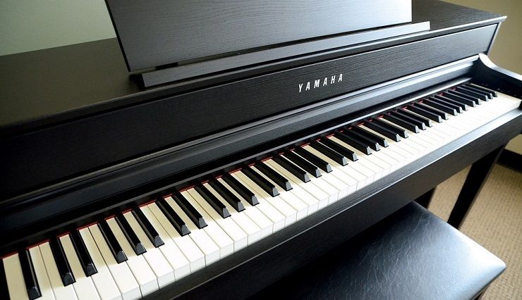 انگشتانی که احساس را به صدا تبدیل می‌کنند 