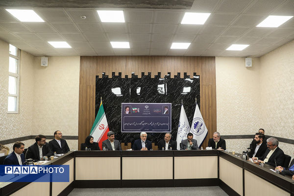 دیدار معاون اول رئیس‌جمهور با اعضای باشگاه و مدال‌آوران المپیادی