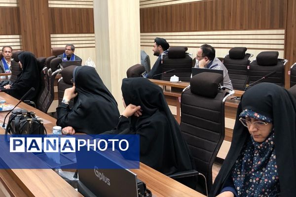 کارگاه توانمندسازی معاونین و مربیان پرورشی ناحیه دو شهرری 