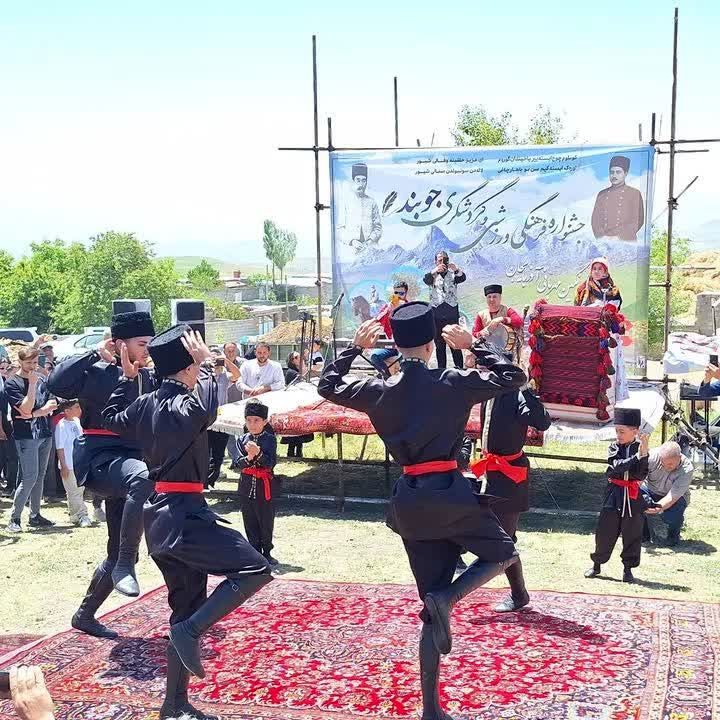 دومین جشنواره فرهنگی و ورزشی در روستای جوبند اهر