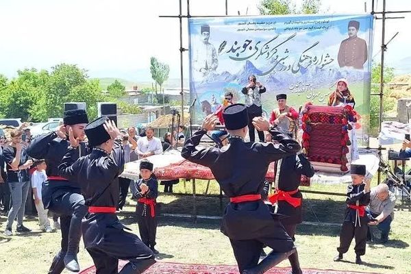 دومین جشنواره فرهنگی و ورزشی در روستای جوبند اهر