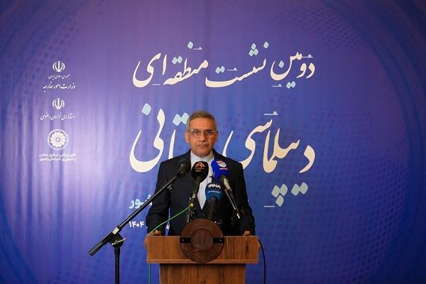 همکاری اقتصادی ایران و قرقیزستان با دیپلماسی باز گشوده می‌شود